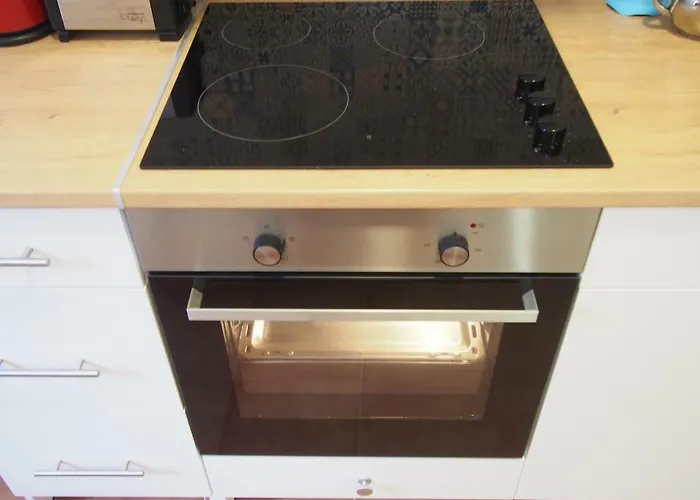 Casa Valientes A - Parking Privado Gratis & Patio Interior *